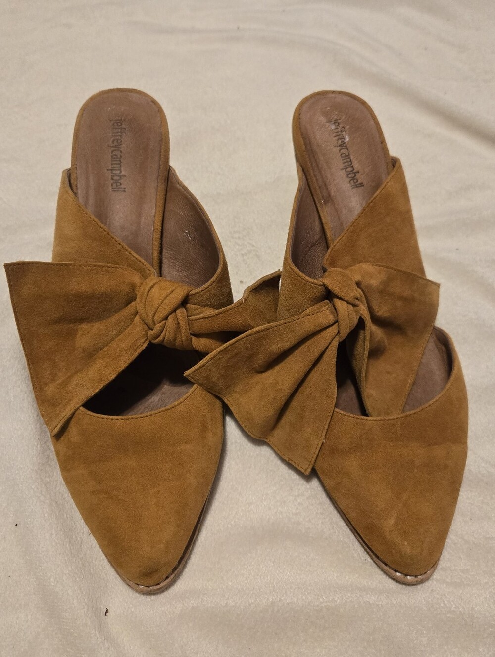 Jeffrey Campbell Charlin Bow Mule Mustard Suede Size 10